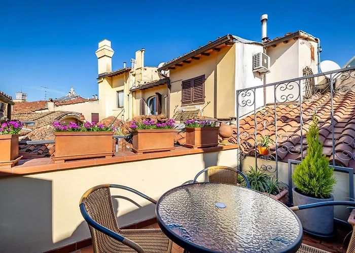 Yid Penthouse In Santa Croce