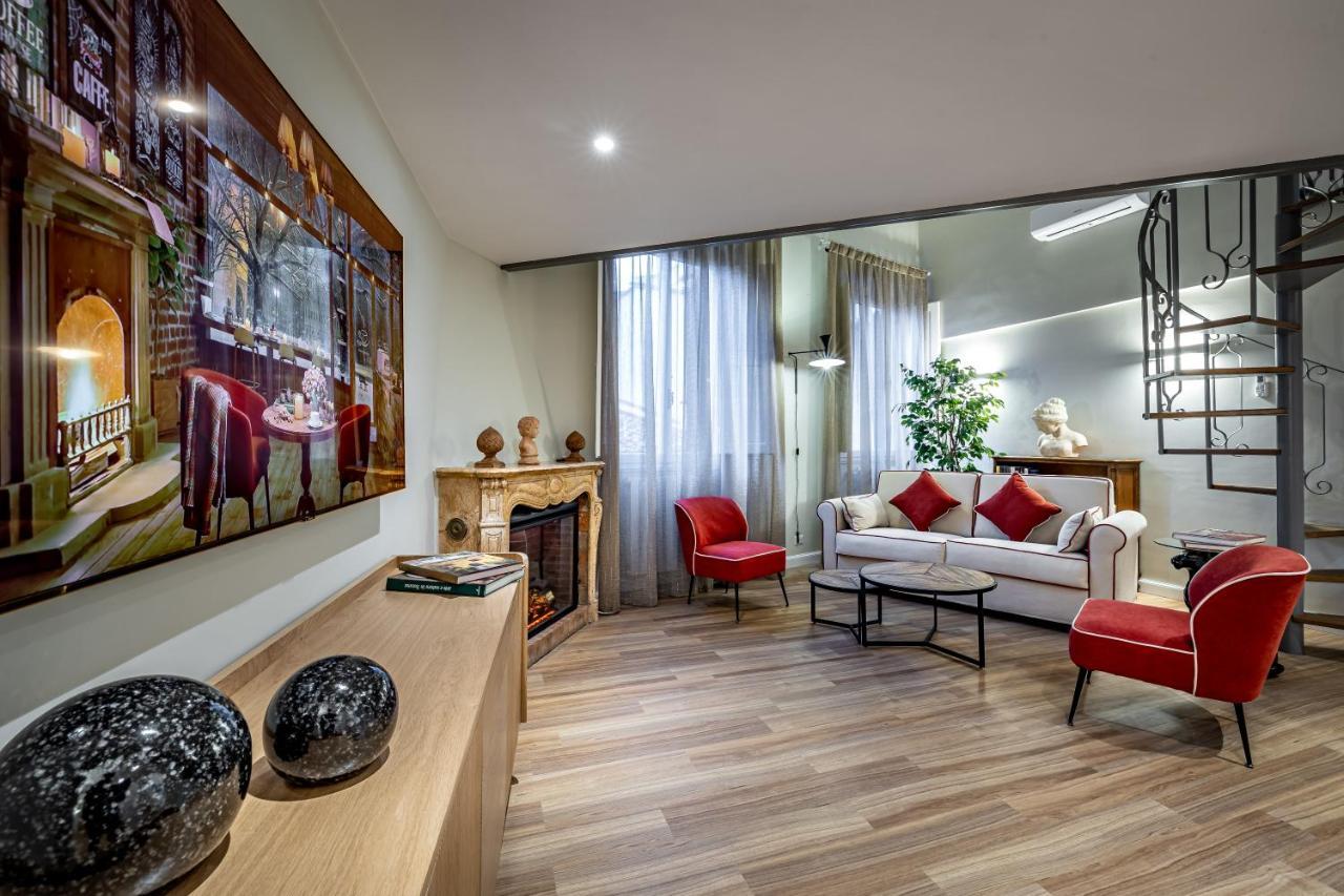 Yid Penthouse In Santa Croce
